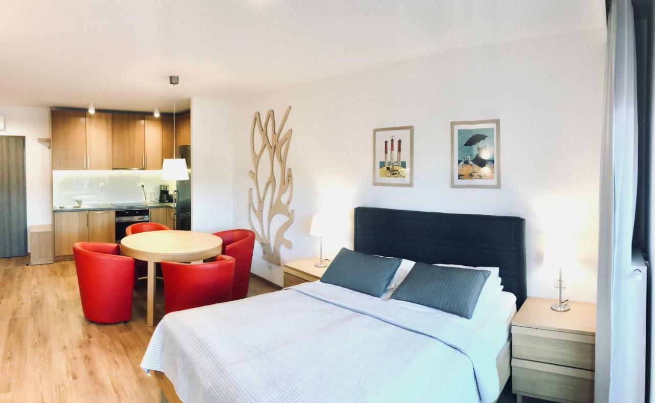 Apartamenty Rodzinne Z Ogrodkiem 博格泽利卡 外观 照片