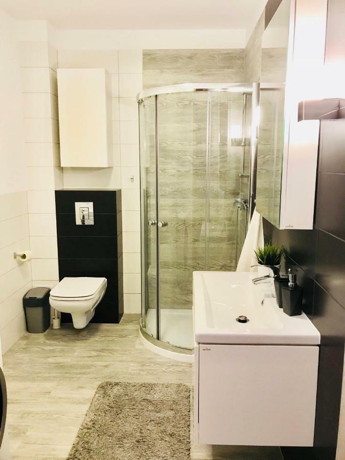 Apartamenty Rodzinne Z Ogrodkiem 博格泽利卡 外观 照片