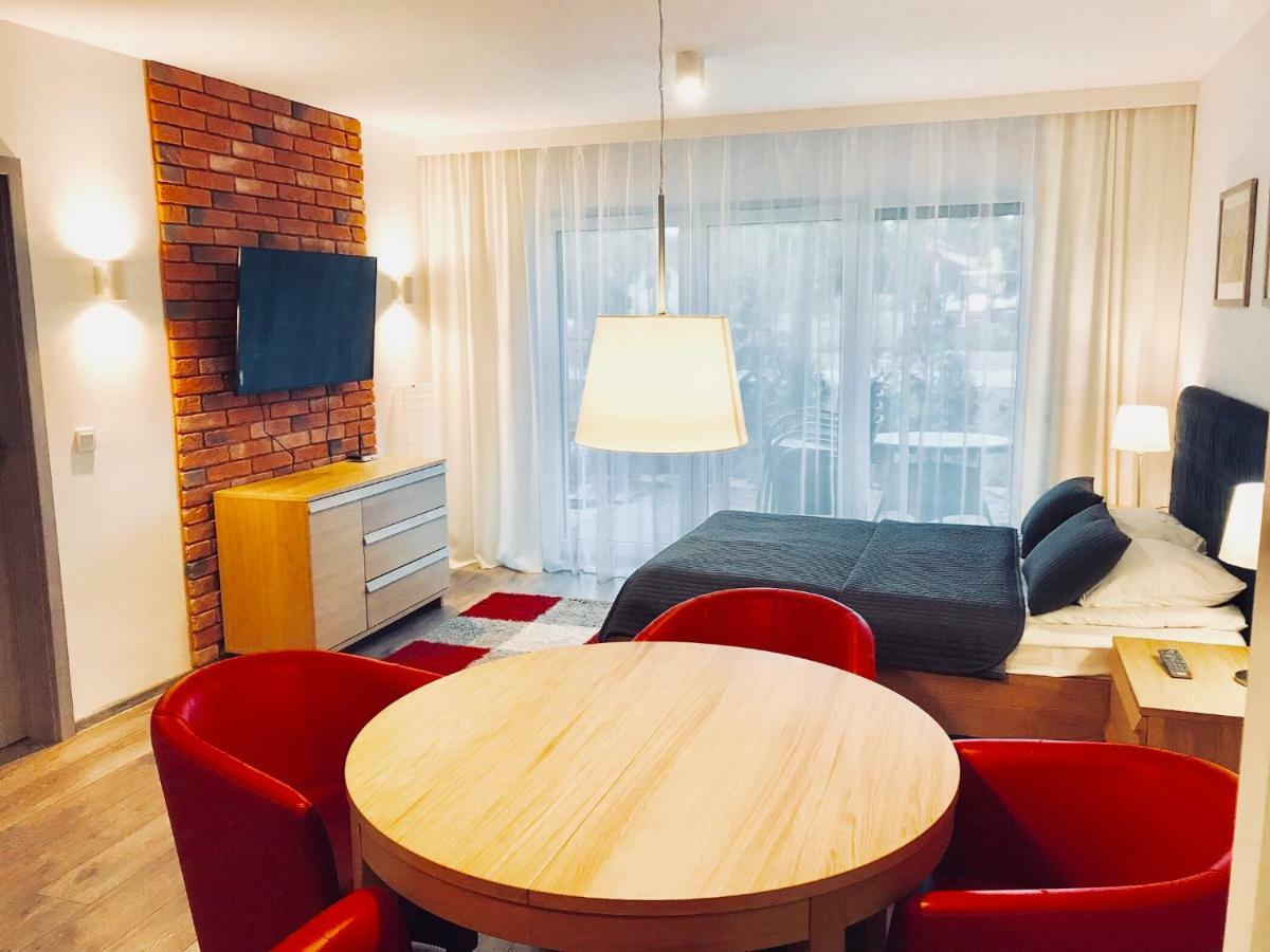 Apartamenty Rodzinne Z Ogrodkiem 博格泽利卡 外观 照片